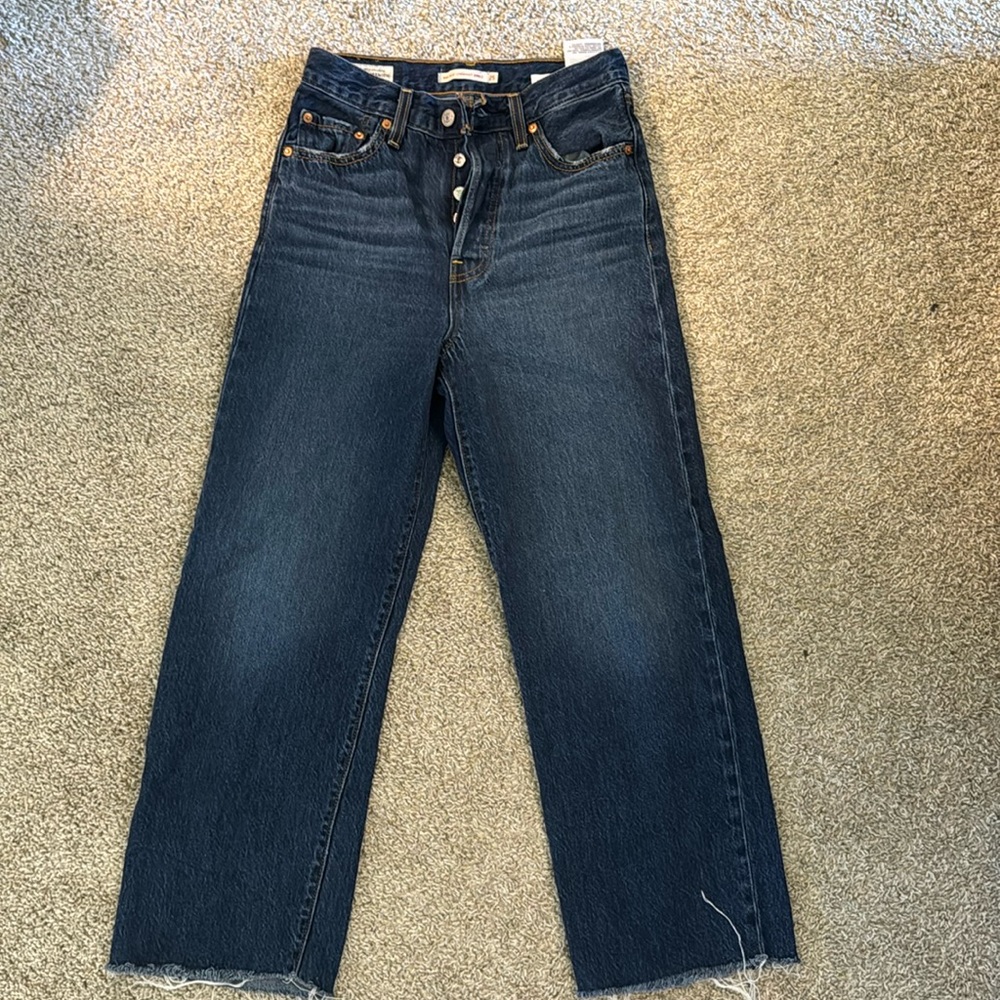 Levi’s Ribcage Straight Ankle Jean